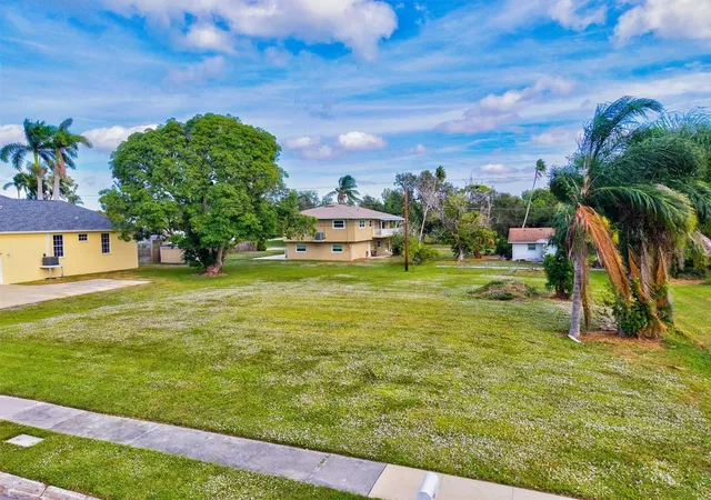 Photo 3 of Land for sale at 511 84th Street NW, Bradenton, FL 34209 | MLS# A4675969 | Listing updated on 2026-07-10
