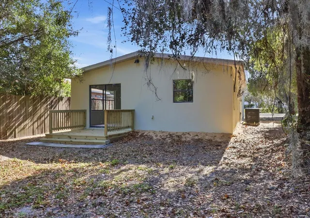 Photo 2 of Sale Pending at 20473 W Mckinney Ave, Dunnellon, FL 34431 | MLS# OM715477 | Listing updated on 2026-09-22