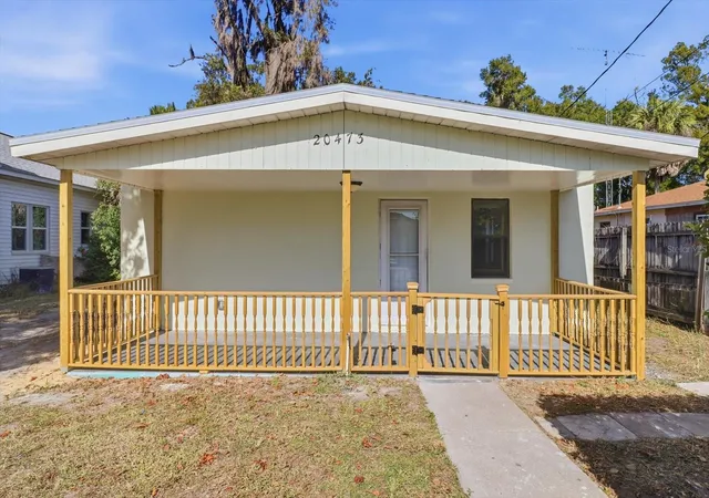 Photo 3 of Sale Pending at 20473 W Mckinney Ave, Dunnellon, FL 34431 | MLS# OM715477 | Listing updated on 2026-09-22