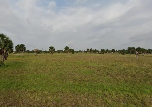 Photo 1 of Land for sale at 5 Mango Ct, Placida, FL 33946 | MLS# C7519300 | Listing updated on 2026-01-23