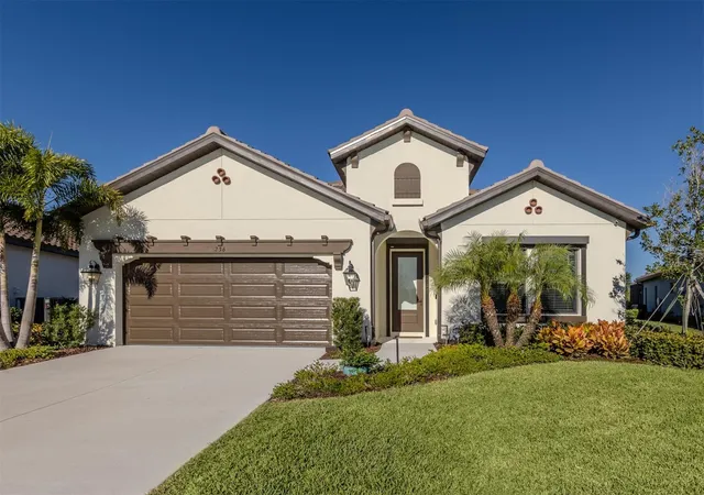 Homes for sale in Nokomis, FL | 236 Corsano Dr, Nokomis, FL 34275 | MLS# N6142030