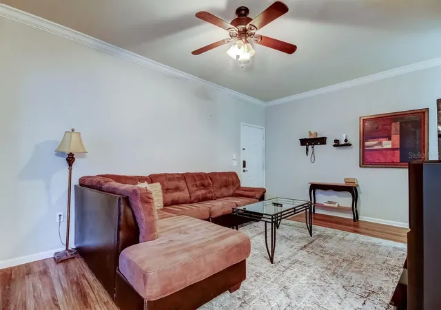 4th image of 2279 Portofino Pl #-2015, Palm Harbor, FL 34683 | MLS# TB8458556