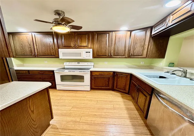 3rd image of 7 Moser Ct N, Homosassa, FL 34446 | MLS# W7881615