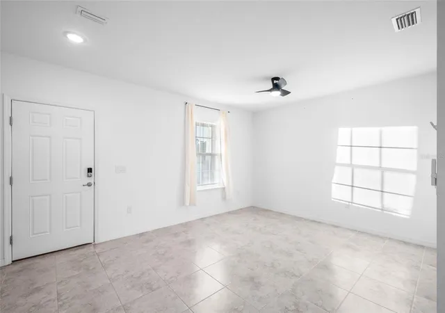 Photo 3 of Single family home for sale at 2151 Nw 248th Way, Newberry, FL 32669 | MLS# GC536179 | Listing updated on 2026-08-01