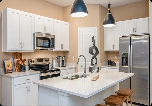 2nd image of 703 Perth Dr, Mount Dora, FL 32757 | MLS# O6369281