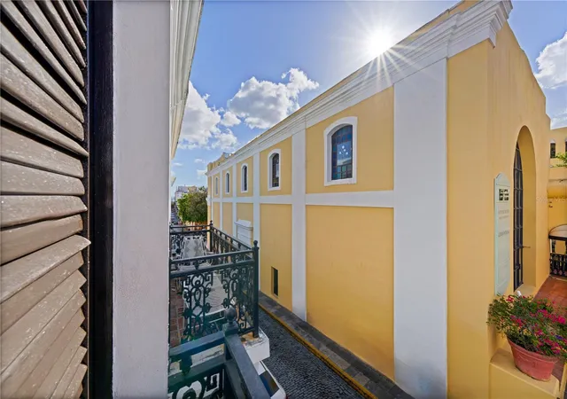 Photo 3 of Multi family home for sale at 103 Cristo St, San Juan, PR 00901 | MLS# PR9118193 | Listing updated on 2025-12-25