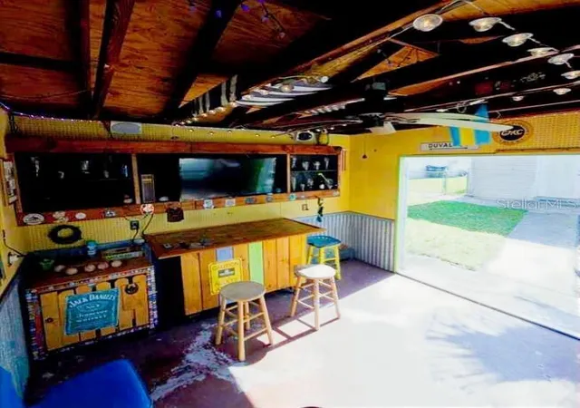 3rd image of 240 Santa Rosa Dr, Winter Haven, FL 33884 | MLS# L4958092