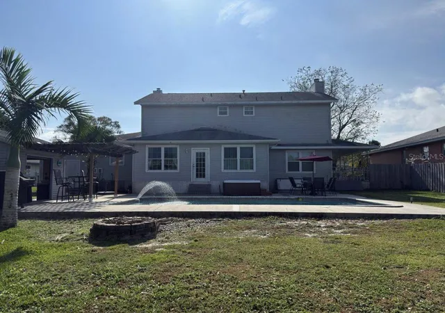 5th image of 240 Santa Rosa Dr, Winter Haven, FL 33884 | MLS# L4958092