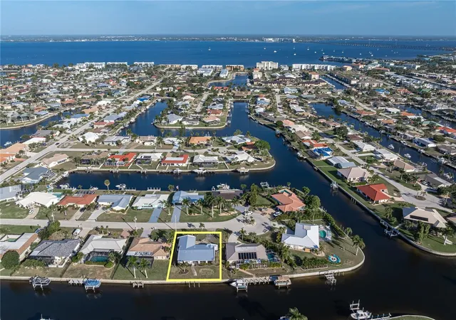 Homes for sale in Punta Gorda, FL | 1615 Via Dolce Vita, Punta Gorda, FL 33950 | MLS# C7519389