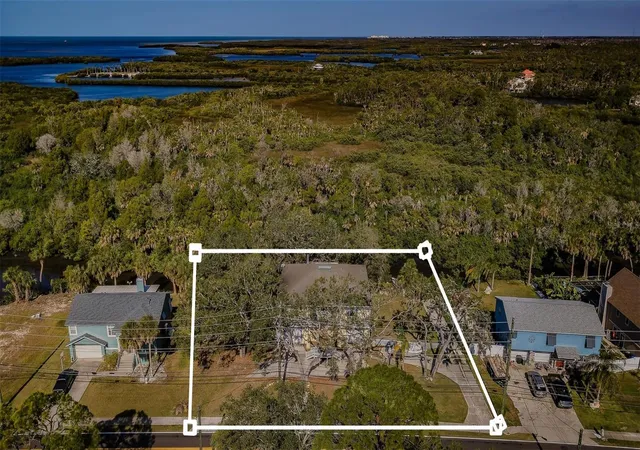 Photo 2 of Single family home for sale at 5127 Bay Blvd, Port Richey, FL 34668 | MLS# TB8459057 | Listing updated on 2026-08-30