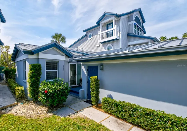 Homes for sale in Sarasota, FL | 1220 Siesta Bayside Dr #1220-A, Sarasota, FL 34242 | MLS# A4676258
