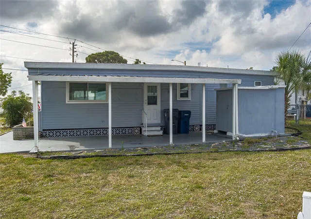 Photo 3 of Manufactured home for sale at 504 50th Avenue Dr W, Bradenton, FL 34207 | MLS# A4676264 | Listing updated on 2026-09-04