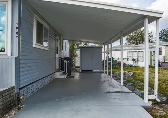 Photo 3 of Manufactured home for sale at 504 50th Avenue Dr W, Bradenton, FL 34207 | MLS# A4676264 | Listing updated on 2026-09-04