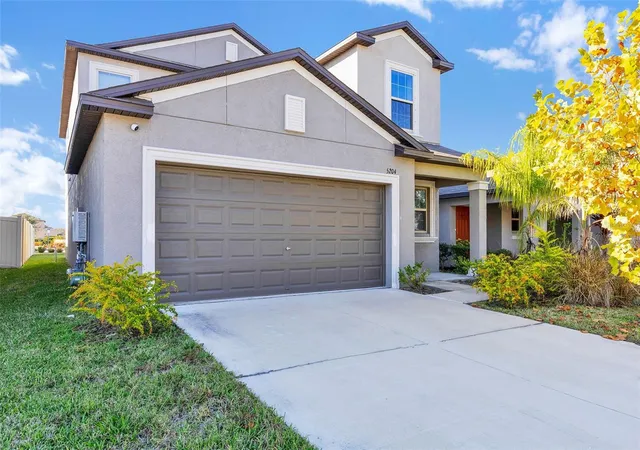Photo 3 of Single family home for sale at 5204 White Chicory Dr, Apollo Beach, FL 33572 | MLS# TB8459127 | Listing updated on 2026-08-28