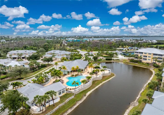 79th image of 10641 Lemon Creek Loop #102, Englewood, FL 34224 | MLS# D6145327