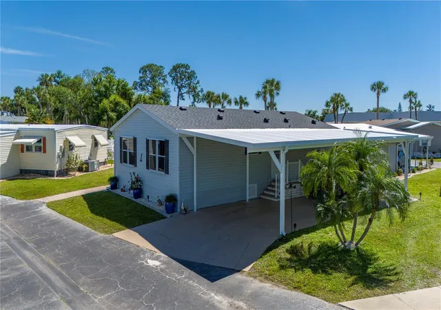 Homes for sale in Port Charlotte, FL | 1000 Kings Hwy #133, Port Charlotte, FL 33980 | MLS# C7519422