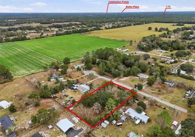 Photo 2 of Manufactured home for sale at 9024 Sw 104th Terrace, Gainesville, FL 32608 | MLS# GC536213 | Listing updated on 2026-09-21