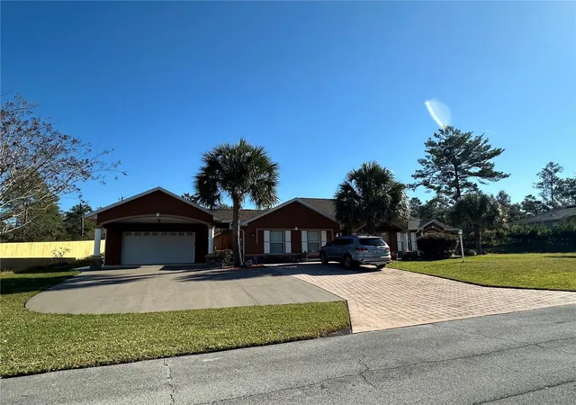 Photo 4 of Single family home for sale at 2576 SW 175th Loop, Ocala, FL 34473 | MLS# O6369777 | Listing updated on 2026-09-01