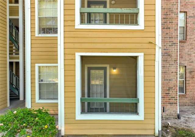 5th image of 4301 Lizshire Ln, Orlando, FL 32822