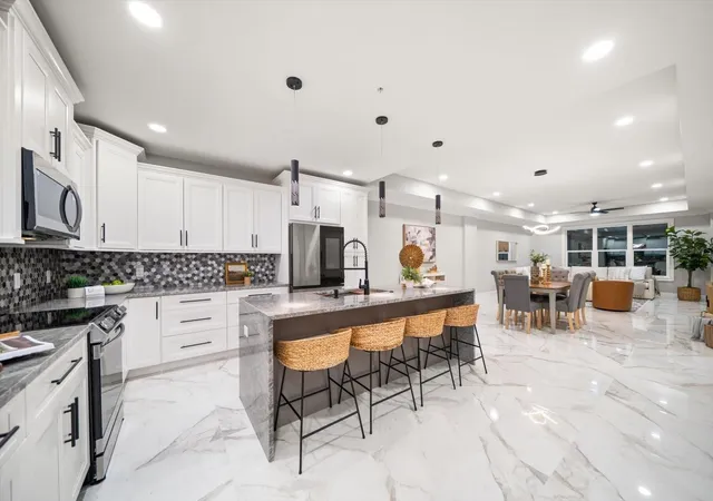 Photo 3 of Condo for sale at 211 Dolphin Point #202, Clearwater Beach, FL 33767 | MLS# TB8459306 | Listing updated on 2026-10-08