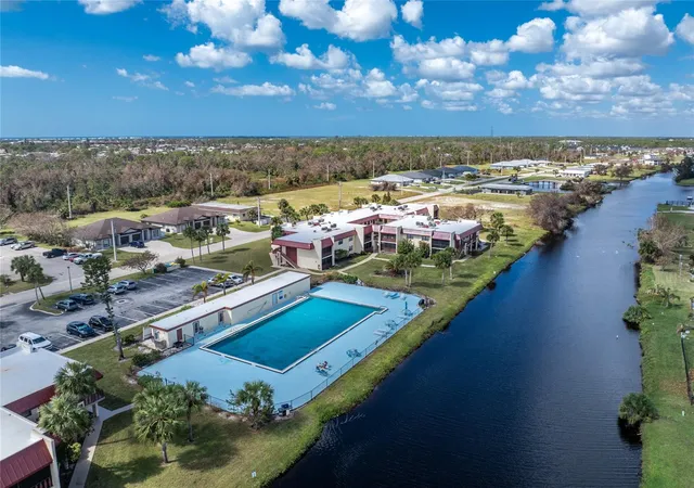 Homes for sale in Rotonda West, FL | 66 Boundary Boulevard, Rotonda West, FL 33947 | Houzeo