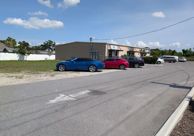 3rd image of 7019 N Manhattan Ave, Tampa, FL 33614 | MLS# TB8459406