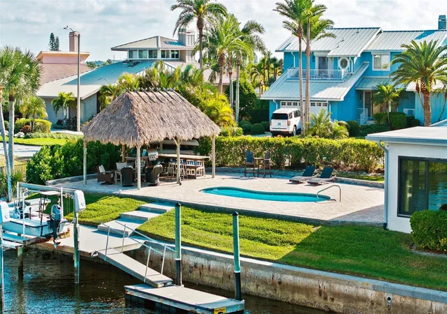 Photo 4 of Sale Pending at 5791 Westshore Dr, New Port Richey, FL 34652 | MLS# TB8459481 | Listing updated on 2026-09-01