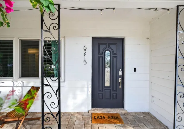5th image of 6215 Rodgers Ave, Sarasota, FL 34231 | MLS# A4676446