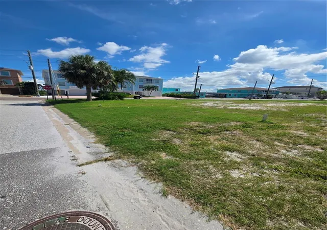 Homes for sale in Madeira Beach, FL | 14268 N Bayshore Dr, Madeira Beach, FL 33708 | MLS# TB8459530