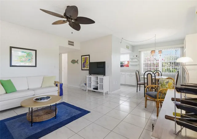 Photo 3 of Condo for sale at 3 Quails Run Blvd #3101(5), Englewood, FL 34223 | MLS# N6142105 | Listing updated on 2026-10-03
