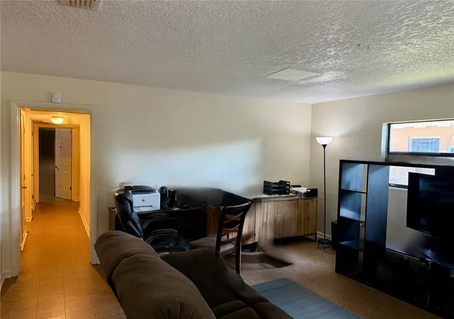 3rd image of 6233 Balboa Dr, Orlando, FL 32808 | MLS# O6370057