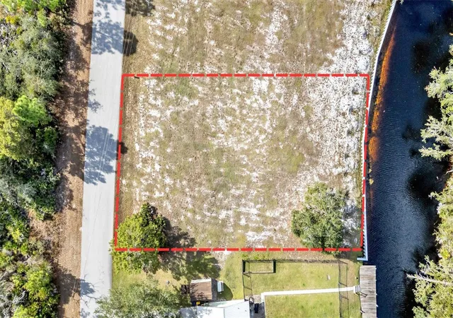 1st image of 1102 Sycamore St, Lake Placid, FL 33852 | MLS# L4958168