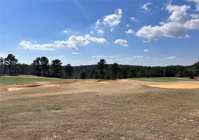 Photo 3 of Land for sale at 16222 Vetta Dr, Montverde, FL 34756 | MLS# G5105988 | Listing updated on 2026-10-03