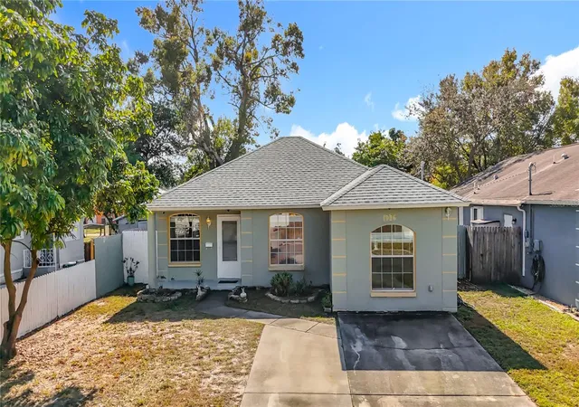 Photo 2 of Single family home for sale at 1926 29th Avenue N, Saint Petersburg, FL 33713 | MLS# TB8459771 | Listing updated on 2026-09-14