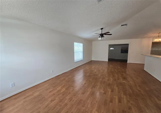 Photo 4 of Single family home for sale at 1926 29th Avenue N, Saint Petersburg, FL 33713 | MLS# TB8459771 | Listing updated on 2026-09-14