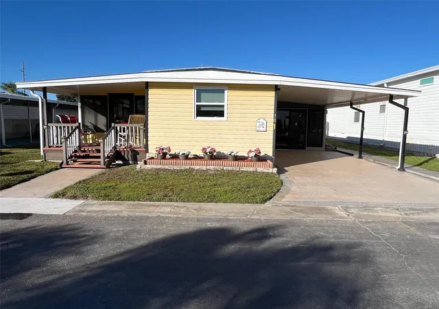 Photo 1 of Manufactured home for sale at 11300 124th Avenue #70, Largo, FL 33778 | MLS# TB8459847 | Listing updated on 2026-08-17
