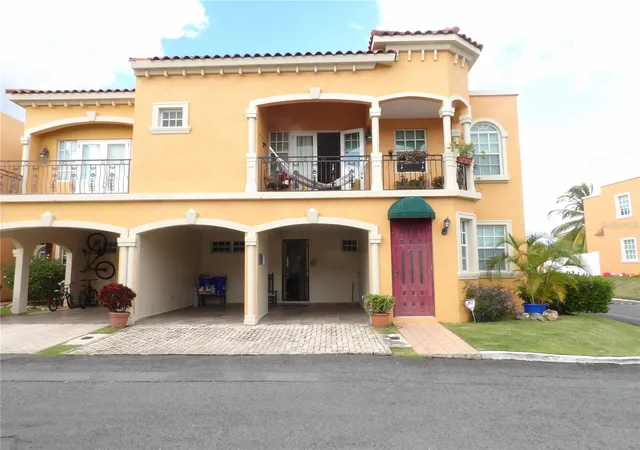 Photo 1 of Single family home for sale at Brighton Blvd A11, Dorado, PR 00646 | MLS# PR9118276 | Listing updated on 2026-08-04