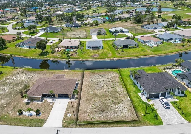 Photo 1 of Land for sale at 168 Mark Twain Ln, Rotonda West, FL 33947 | MLS# C7519517 | Listing updated on 2026-10-11