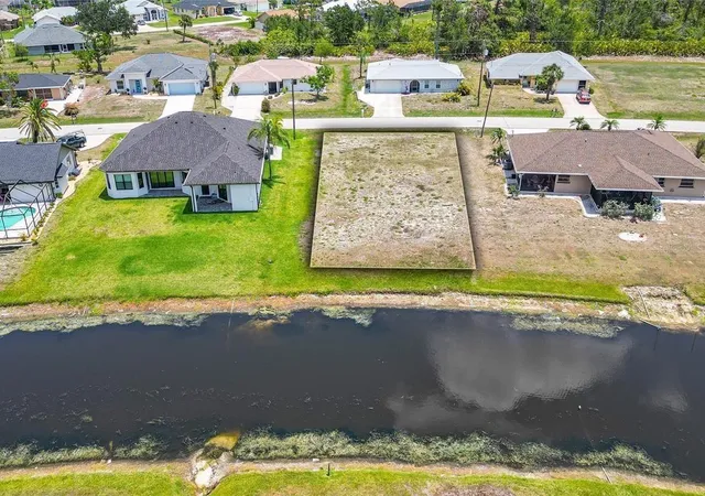 Photo 1 of Land for sale at 168 Mark Twain Ln, Rotonda West, FL 33947 | MLS# C7519517 | Listing updated on 2026-10-11