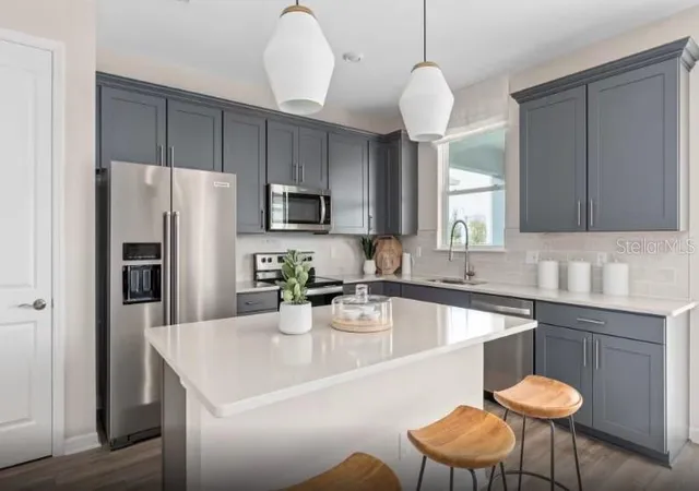 Photo 3 of Single family home for sale at 7456 Summer Ct, Sarasota, FL 34231 | MLS# TB8459962 | Listing updated on 2026-07-22