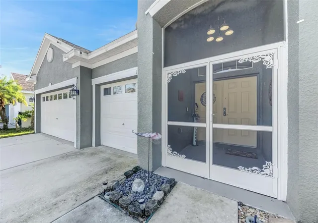 3rd image of 1511 Bonita Bluff Ct, Ruskin, FL 33570 | MLS# A4676583