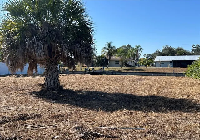 3rd image of 3285 Santa Barbara Dr, Punta Gorda, FL 33983 | MLS# C7519526
