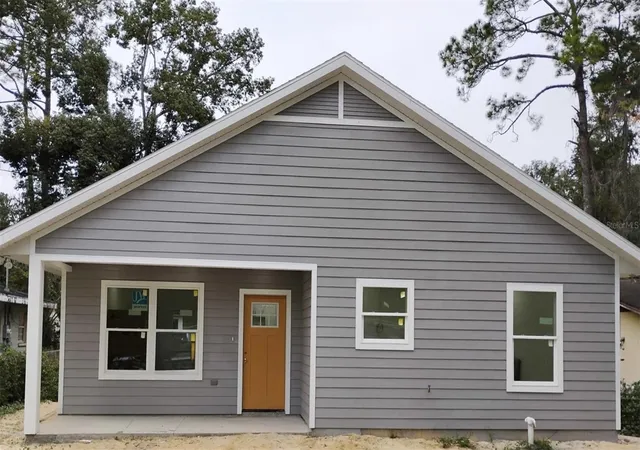 1st image of 350 Ne 20th Ter, Gainesville, FL 32641 | MLS# GC536267