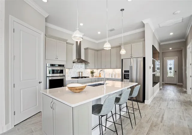 Photo 3 of Single family home for sale at 7452 Summer Ct, Sarasota, FL 34231 | MLS# TB8460013 | Listing updated on 2026-07-22