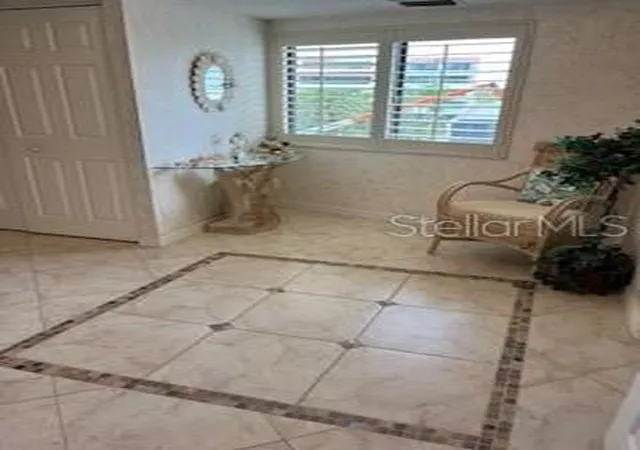 2nd image of 1425 Gulf Of Mexico Dr #308, Longboat Key, FL 34228 | MLS# A4676606