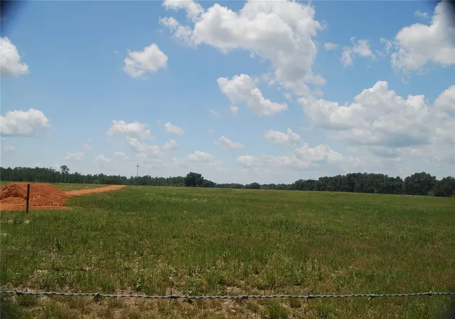 Photo 4 of Land for sale at Lake Erie Rd, Clermont, FL 34711 | MLS# G5106030 | Listing updated on 2026-05-20