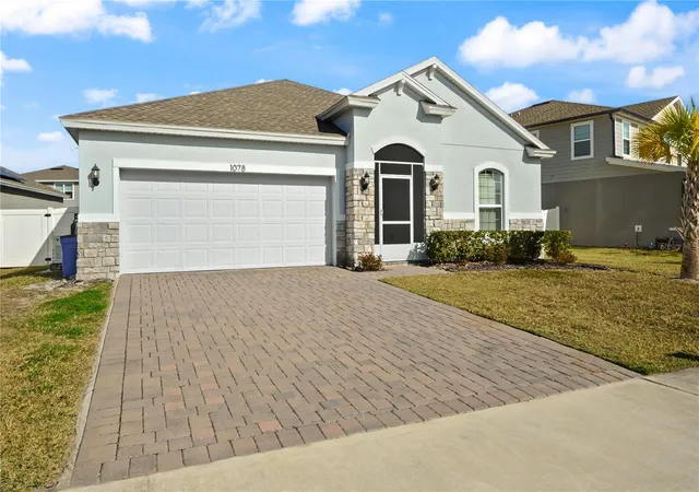 Photo 2 of Single family home for sale at 1078 Chelan Fls Dr, Deland, FL 32724 | MLS# O6370401 | Listing updated on 2026-10-06