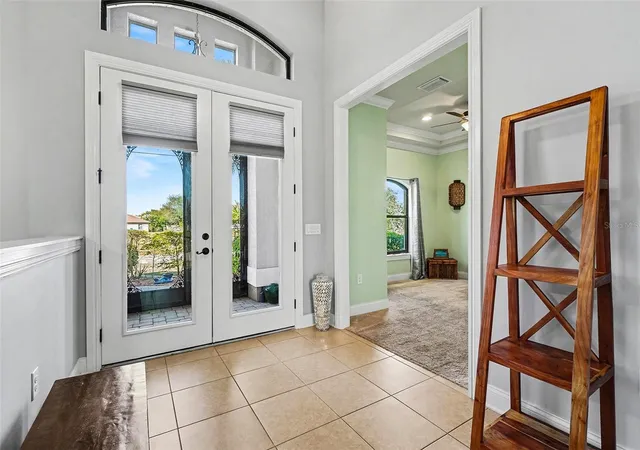 Homes for sale in Cape Coral, FL | 2127 Se 17Th Pl, Cape Coral, FL 33990 | MLS# A4676648