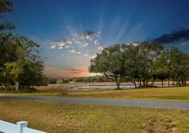 Homes for sale in Weirsdale, FL | 17520 Se 159th Ter, Weirsdale, FL 32195 | MLS# G5106092