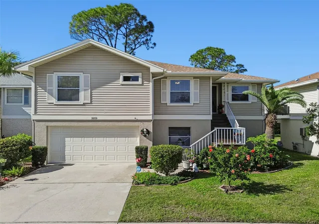 Photo 1 of Single family home for sale at 1059 S Pointe Alexis Dr, Tarpon Springs, FL 34689 | MLS# TB8460227 | Listing updated on 2026-09-21